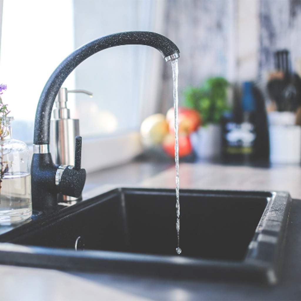 Kitchen Sink with Running Water